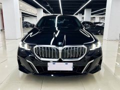 BMW 5 Series 530Li Leading M Sports Package - фото 2