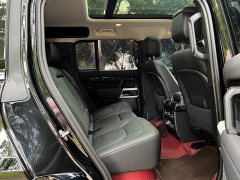 Land Rover Defender 110 3.0T P400 XS - фото 13
