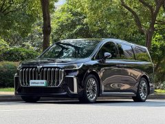 Voyah Lantu Dreamer PHEV ultra-long battery life flagship version - фото 1