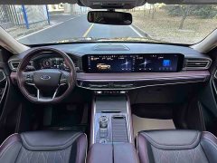 Ford Explorer EcoBoost 285 four-wheel drive titanium version 7 seats - фото 7