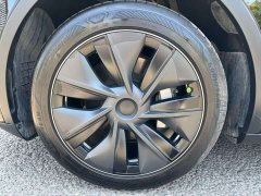 Tesla Model Y 2024 rear-wheel drive version - фото 8