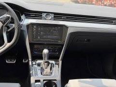 Volkswagen Magotan 2023 2 Million Edition 330TSI DSG Leading - фото 11