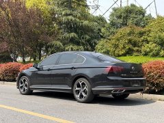 Volkswagen Magotan 2023 2 Million Edition 330TSI DSG Leading - фото 4