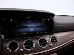 Mercedes-Benz E-Class Facelift E 300 L Fashion - фото 8