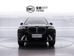 BMW X7 xDrive40i Luxury Package - фото 2