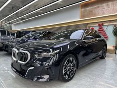 BMW 5 Series 530Li xDrive M Sports Package - фото 1