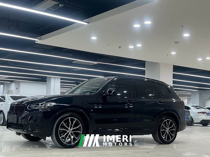 BMW X3 Facelift xDrive30i Leading M Night Package - автомобиль из Китая