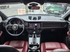 Porsche 2023 Porsche Macan 2.0T - фото 10