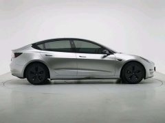 Tesla Model 3 rear-wheel drive version - фото 2