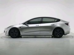 Tesla Model 3 rear-wheel drive version - фото 4