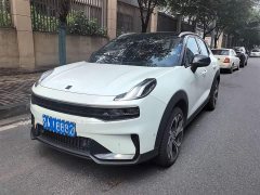 Lynk & Co 06 Remix 1.5T Hero - фото 1