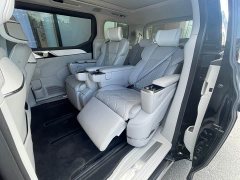 Volvo EM90 2025 Ultra six-seater - фото 10