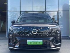 Volvo EM90 2025 Ultra six-seater - фото 2