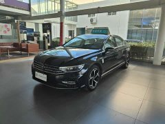 Volkswagen Magotan 2023 2 Million Edition 330TSI DSG Luxury - фото 1