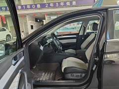 Volkswagen Magotan 2023 2 Million Edition 330TSI DSG Luxury - фото 6