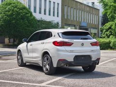 BMW X2 sDrive25i leading M sports package - фото 3
