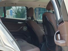 BMW X2 sDrive25i leading M sports package - фото 8