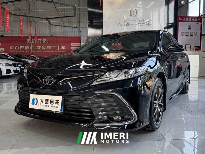 Toyota Camry 2021 2.5G Deluxe Edition - автомобиль из Китая