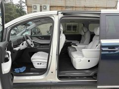 VOYAH Dream PHEV 4WD Flagship Qiankun Edition - фото 5