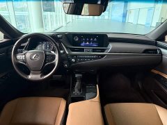 Lexus ES 2020 200 Excellence Edition - фото 13