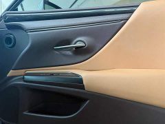 Lexus ES 2020 200 Excellence Edition - фото 20