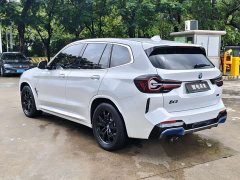 BMW iX3 leading - фото 11
