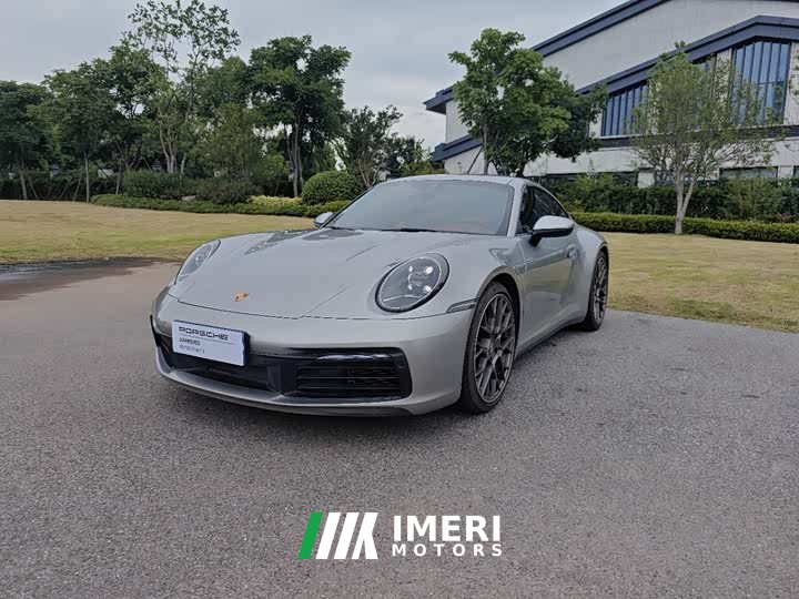 Porsche 911 Carrera 3.0T - автомобиль из Китая