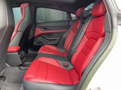 Porsche Taycan - фото 14