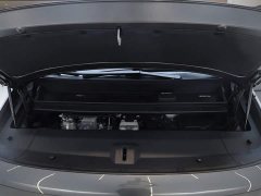 Li Auto Ideal MEGA Ultra smart refresh version - фото 20