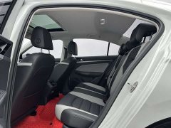 Volkswagen Bora 2023 280TSI DSG Premium Edition - фото 5