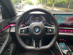 BMW 5 Series 530Li Leading M Sports Package - фото 16