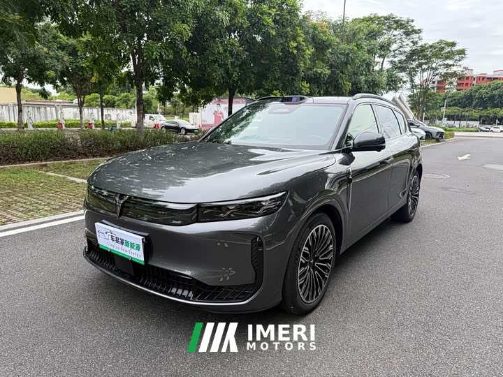 Voyah Lantu FREE four-wheel drive Qiankun version - автомобиль из Китая
