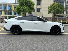 Changan UNI-V 1.5T premium - фото 13