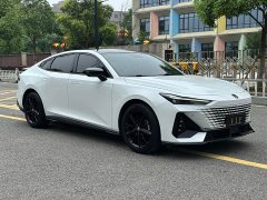 Changan UNI-V 1.5T premium - фото 3