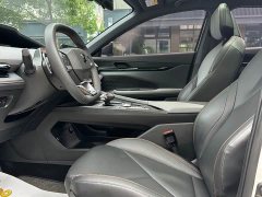 Changan UNI-V 1.5T premium - фото 4