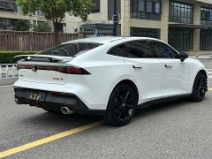 Changan UNI-V 1.5T premium - фото 9