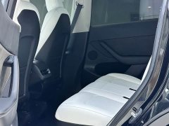 Tesla Model Y rear-wheel drive version - фото 8