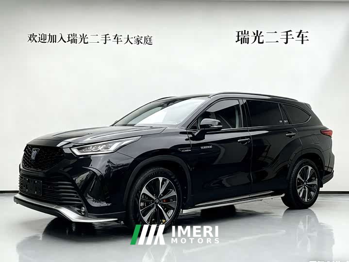 Toyota Crown Lufang 2.5L HEV four-wheel drive premium version