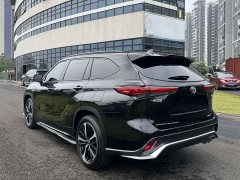 Toyota Crown Lufang 2.5L HEV four-wheel drive premium version - фото 10