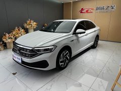 Volkswagen Sagitar 300TSI DSG Super Edition - фото 1