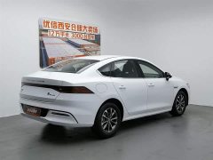 BYD Qin PLUS Champion Edition DM-i 55KM Leading Type - фото 2
