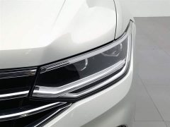 Volkswagen Tiguan L 330TSI automatic two-wheel drive R-Line version - фото 7