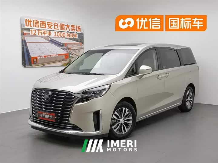 Buick GL8 ES Lu Zun Exclusive - автомобиль из Китая