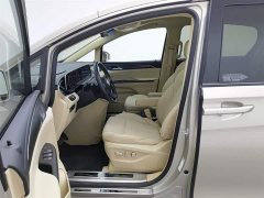 Buick GL8 ES Lu Zun Exclusive - фото 10