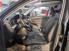 Volkswagen Tiguan L 330TSI automatic two-wheel drive R-Line version - фото 7