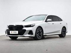 BMW 5 Series 2025 530Li Exclusive M Sports Package - фото 1