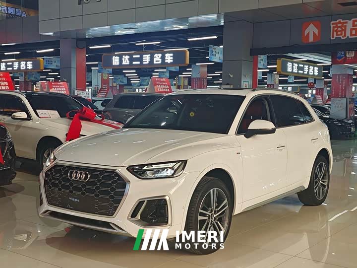 Audi Q5L 2022 40T luxury and dynamic - автомобиль из Китая