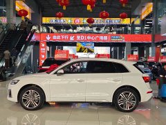 Audi Q5L 2022 40T luxury and dynamic - фото 13