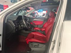 Audi Q5L 2022 40T luxury and dynamic - фото 4