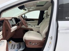 Lynk & Co Summer DM-i 1.5T 180km transcendent type - фото 15